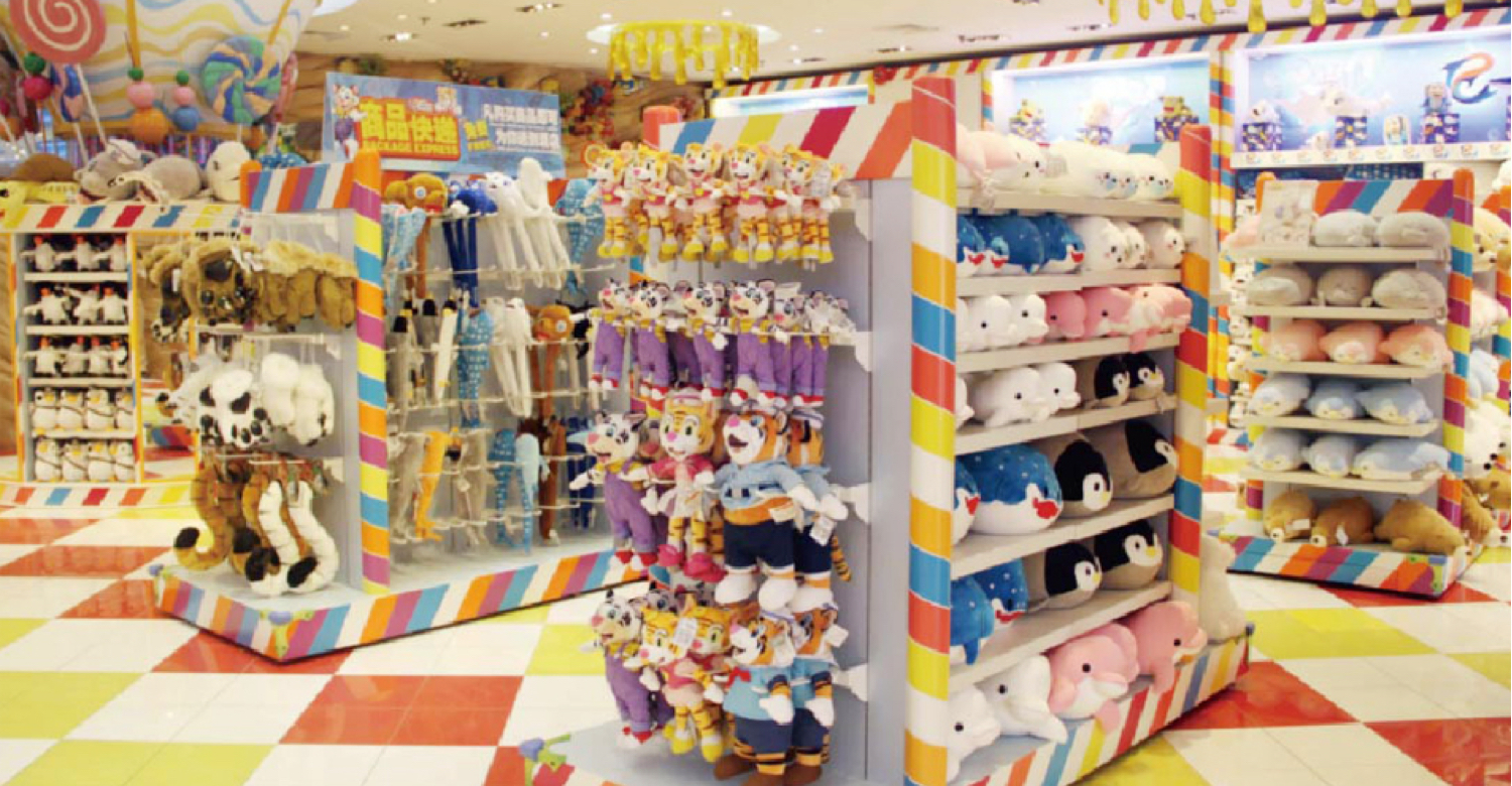 Ocean Treasure: Where Oceanic Wonders Become Timeless Keepsakes