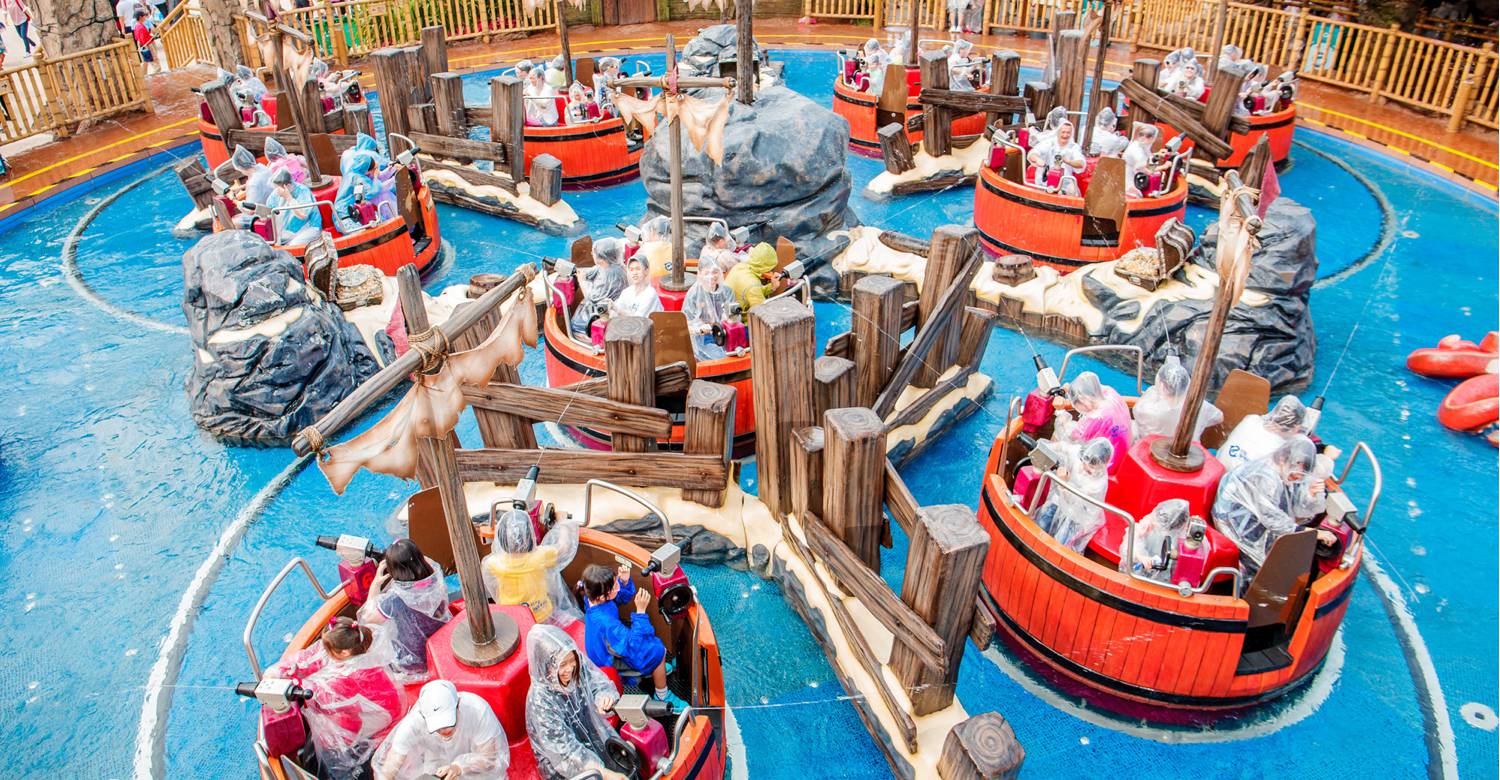 Battle of the Pirates: A Soaking-Wet Seafaring Adventure