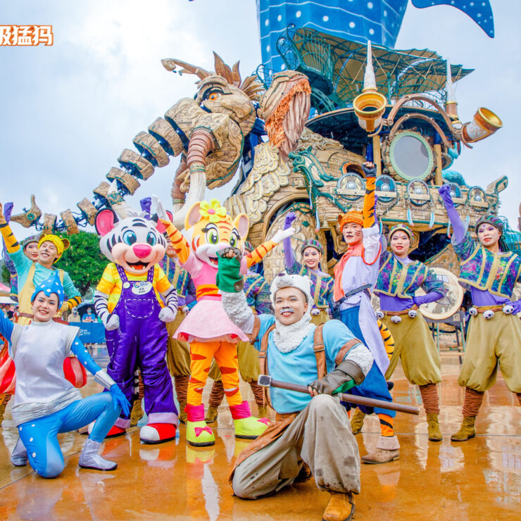 Super Mammoth Parade: Where Prehistoric Wonder Meets Ocean Conservation